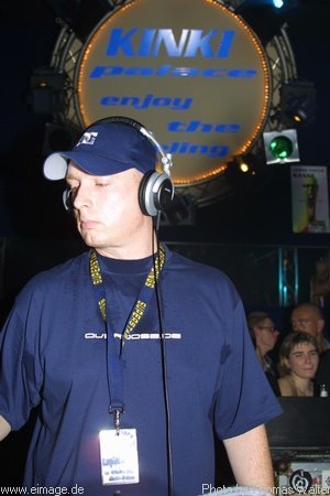 Tommy the Klubbingman 20 Years of Deejaying am 02.10.2001 - img_5565.jpg - eimage.de - Event Fotos 