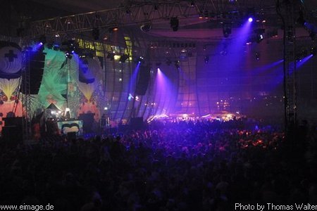 Time Warp in Hannover am 24.11.2001 - img_0652.jpg - eimage.de - Event Fotos 