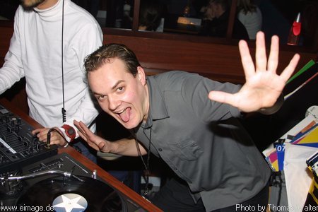 Felix Krcher aka DJ Bundesschranzler Birthdayparty im Madision Neustadt am 21.12.2001 - img_2403.jpg - eimage.de - Event Fotos 