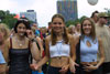 Loveparade in Berlin am 13.07.2002 - img_7502.jpg (Thumbnail) - eimage.de - Event Fotos 