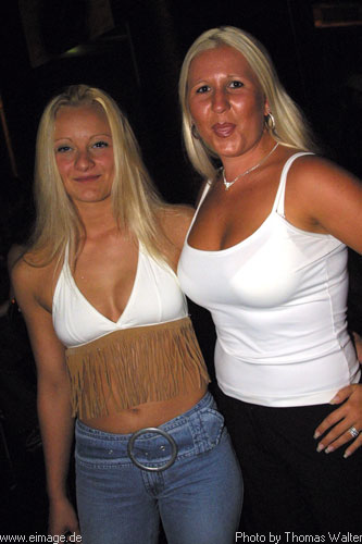 Beachparty Miss Wet-T-Shirt am 27.07.2002 - img_9027.jpg - eimage.de - Event Fotos 