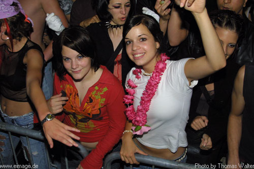 Mainstation-Party zur Street Parade 2002 in Zrich am 10.08.2002 - img_1566.jpg - eimage.de - Event Fotos 