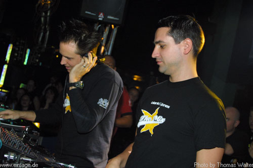 Blank and Jones am 19.10.2002 - img_7569.jpg - eimage.de - Event Fotos 