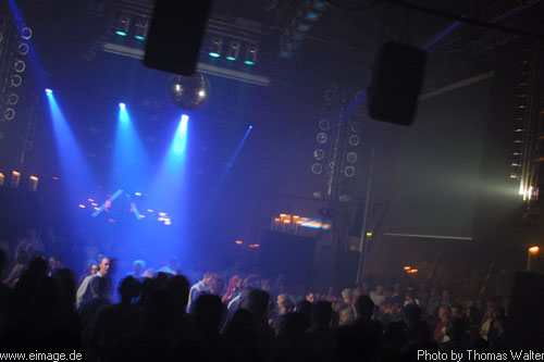 MaxiMal B-Day im Live-Music-Circus Kthen am 09.11.2002 - img_0086.jpg - eimage.de - Event Fotos 