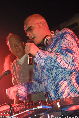 MaxiMal B-Day im Live-Music-Circus Kthen am 09.11.2002 - img_0328.jpg - eimage.de - Event Fotos 