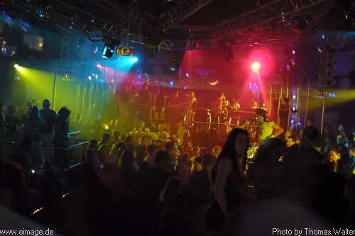 Saturday at Kinki Palace mit DJ Steward am 23.11.2002 - img_0747.jpg - eimage.de - Event Fotos 