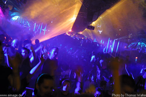 Starsplash - Frank Tunes - Birthday Party am 07.12.2002 - img_1839.jpg - eimage.de - Event Fotos 
