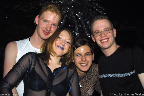 Starsplash - Frank Tunes - Birthday Party am 07.12.2002 - img_1965.jpg - eimage.de - Event Fotos 