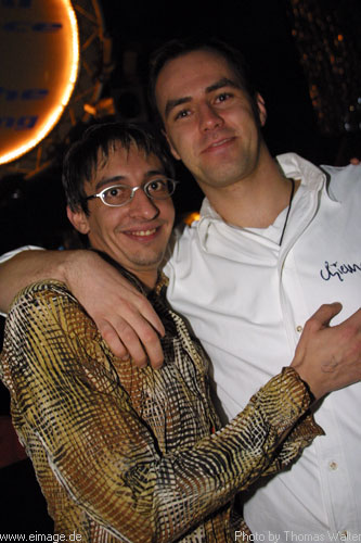 Starsplash - Frank Tunes - Birthday Party am 07.12.2002 - img_1975.jpg - eimage.de - Event Fotos 