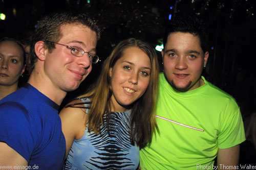 Klubbingman Birthday Party am 14.12.2002 - img_1999.jpg - eimage.de - Event Fotos 