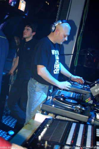 Maximal-Cristmas-Party Musikpark A65 in Kandel am 20.12.2002 - img_2422.jpg - eimage.de - Event Fotos 