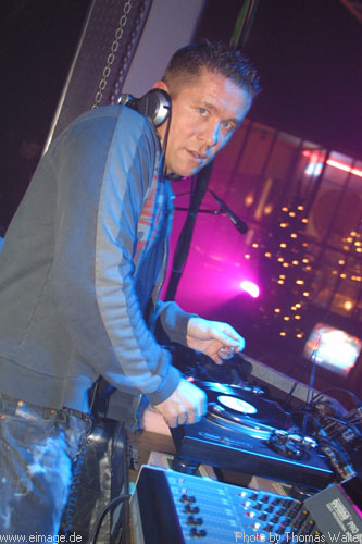 Maximal-Cristmas-Party Musikpark A65 in Kandel am 20.12.2002 - img_2567.jpg - eimage.de - Event Fotos 