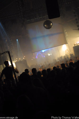 Sven Vth im Live-Music-Circus in Kthen am 23.12.2002 - img_2946.jpg - eimage.de - Event Fotos 