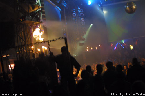 Sven Vth im Live-Music-Circus in Kthen am 23.12.2002 - img_3029.jpg - eimage.de - Event Fotos 