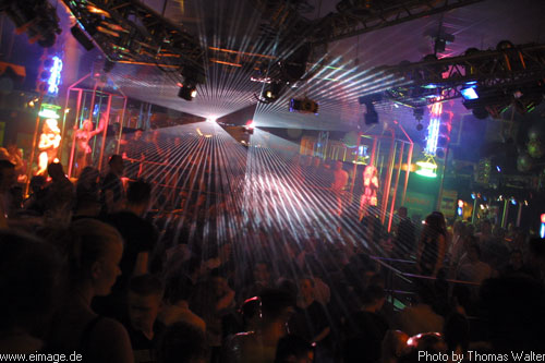 Gogo Inferno am 11.01.2003 - img_4977.jpg - eimage.de - Event Fotos 