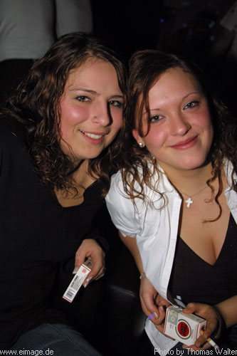 Gogo Inferno am 11.01.2003 - img_5192.jpg - eimage.de - Event Fotos 