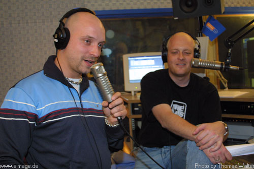 DJ Errik und Tomcraft bei Maximal am 07.02.2003 - img_6677.jpg - eimage.de - Event Fotos 