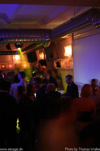 Westbam im Room 106 in Darmstadt am 04.04.2003 - img_1239.jpg - eimage.de - Event Fotos 