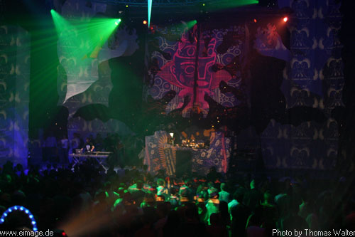 Time Warp 2003 in Mannheim am 05.04.2003 - img_1789.jpg - eimage.de - Event Fotos 