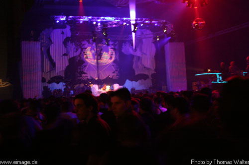Time Warp 2003 in Mannheim am 05.04.2003 - img_1990.jpg - eimage.de - Event Fotos 