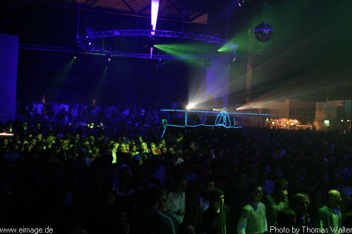 Time Warp 2003 in Mannheim am 05.04.2003 - img_2065.jpg - eimage.de - Event Fotos 