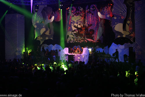 Time Warp 2003 in Mannheim am 05.04.2003 - img_2070.jpg - eimage.de - Event Fotos 