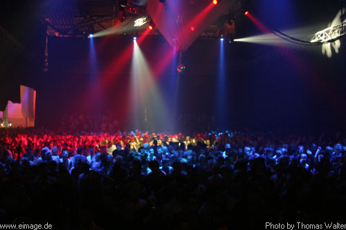 Time Warp 2003 in Mannheim am 05.04.2003 - img_2102.jpg - eimage.de - Event Fotos 