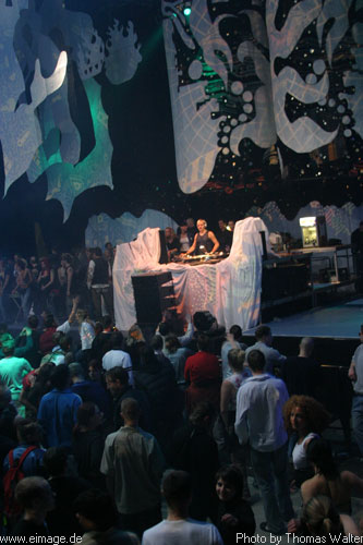 Time Warp 2003 in Mannheim am 05.04.2003 - img_2250.jpg - eimage.de - Event Fotos 