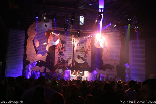 Time Warp 2003 in Mannheim am 05.04.2003 - img_2337.jpg - eimage.de - Event Fotos 