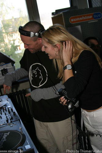 Sunshine-Live Mixmission 03 vom 17. bis 22.04.2003 - img_4213.jpg - eimage.de - Event Fotos 