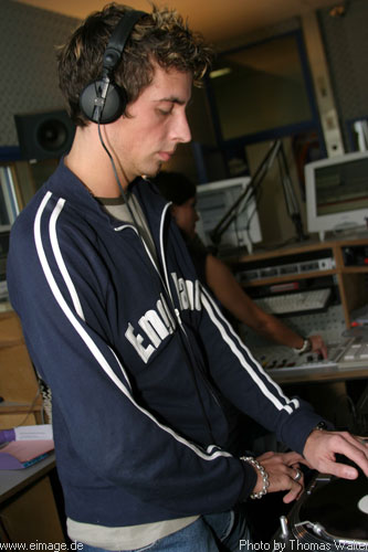 Sunshine-Live Mixmission 03 vom 17. bis 22.04.2003 - img_5079.jpg - eimage.de - Event Fotos 