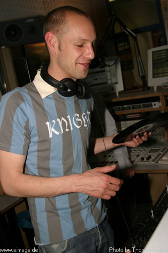 Sunshine-Live Mixmission 03 vom 17. bis 22.04.2003 - img_5143.jpg - eimage.de - Event Fotos 