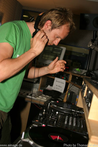 Sunshine-Live Mixmission 03 vom 17. bis 22.04.2003 - img_5179.jpg - eimage.de - Event Fotos 