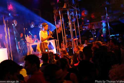 VIVA Clubrotation im Kinki Palace Sinsheim am 25.04.2003 - img_6642.jpg - eimage.de - Event Fotos 