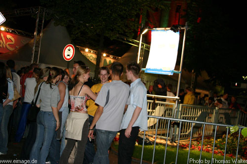 Bluezone auf dem Stadtfest in Mannheim am 23.05. und 24.05.2003 - img_9985.jpg - eimage.de - Event Fotos 