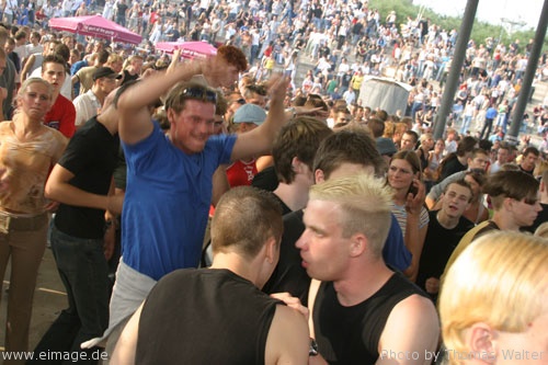Ruhr in Love im Norsternpark Gelsenkirchen am 28.06.2003 - img_4816.jpg - eimage.de - Event Fotos 