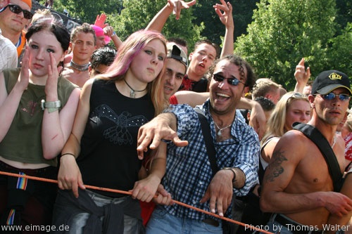 Loveparade 2003 Love Rules in Berlin Part 1 am 12.07.2003 - img_6195.jpg - eimage.de - Event Fotos 