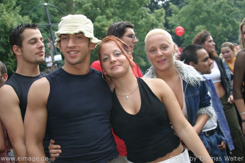 Loveparade 2003 Love Rules in Berlin Part 2 am 12.07.2003 - img_6519.jpg - eimage.de - Event Fotos 