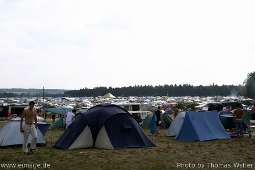 Nature One Camping Village Raketenbasis Pydna vom 01.08. bis 03.08.2003 - img_7827.jpg - eimage.de - Event Fotos 