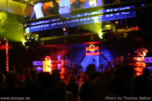 Sunshine-Live Live im Proton Stuttgart am 15.11.2003 - img_0737.jpg - eimage.de - Event Fotos 