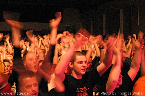 Starsplash auf der Scooter Tour 2004 in der Phnixhalle Mainz am 07.02.2004 - img_0911.jpg - eimage.de - Event Fotos 