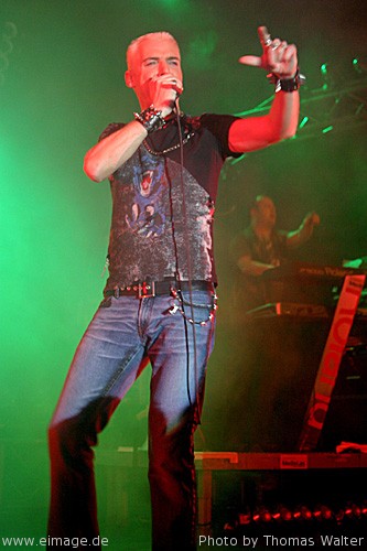 SCOOTER "WE LIKE IT LOUD!" - Tour 2004 im Theaterhaus Stuttgart am 12.02.2004 - img_1715.jpg - eimage.de - Event Fotos 