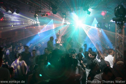 Energy Rave am 13.03.2004 - img_3910.jpg - eimage.de - Event Fotos 