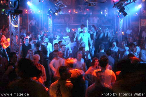 Energy Rave am 13.03.2004 - img_4271.jpg - eimage.de - Event Fotos 