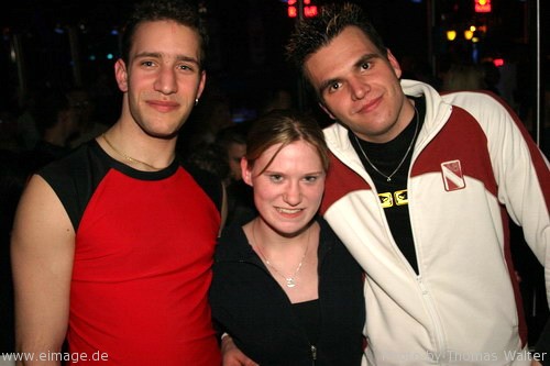 Energy Rave am 13.03.2004 - img_4274.jpg - eimage.de - Event Fotos 