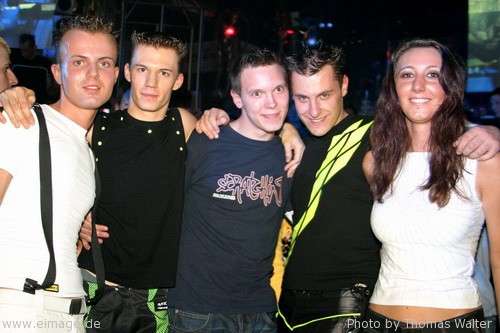 5 Jahre Kinki Palace mit DJ Shog, Mario Lopez und DJ Dean am 24.04.2004 - img_9823.jpg - eimage.de - Event Fotos 