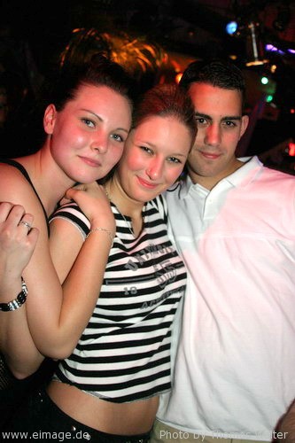 5 Jahre Kinki Palace mit DJ Shog, Mario Lopez und DJ Dean am 24.04.2004 - img_a046.jpg - eimage.de - Event Fotos 
