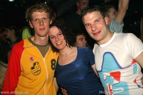 5 Jahre Kinki Palace mit DJ Shog, Mario Lopez und DJ Dean am 24.04.2004 - img_a130.jpg - eimage.de - Event Fotos 