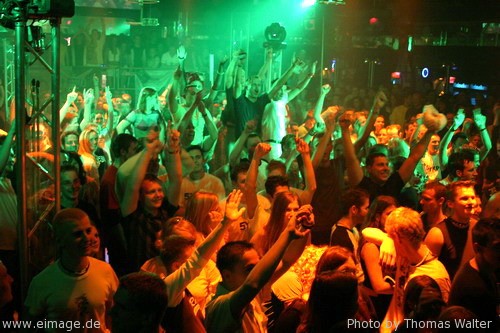 5 Jahre Kinki Palace mit DJ Shog, Mario Lopez und DJ Dean am 24.04.2004 - img_a163.jpg - eimage.de - Event Fotos 