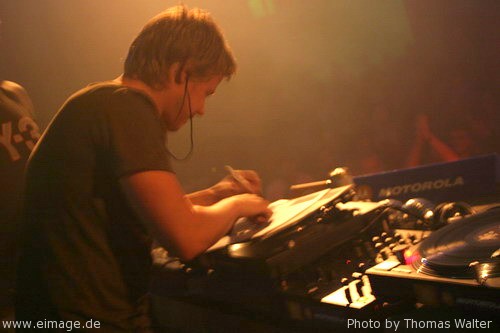 Mayday Team x-treme in der Westfalenhalle Dortmund in am 30.04.2004 - img_0394.jpg - eimage.de - Event Fotos 